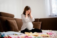 Як визначити і попередити депресію вагітних