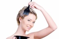Що потрібно знати про фарбування волосся під час вагітності