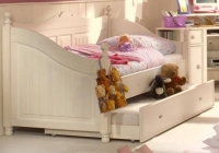 Как выбрать детскую кроватку 