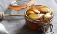 Мед и чеснок для лечения печени