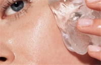 Как улучшить кожу с помощью льда